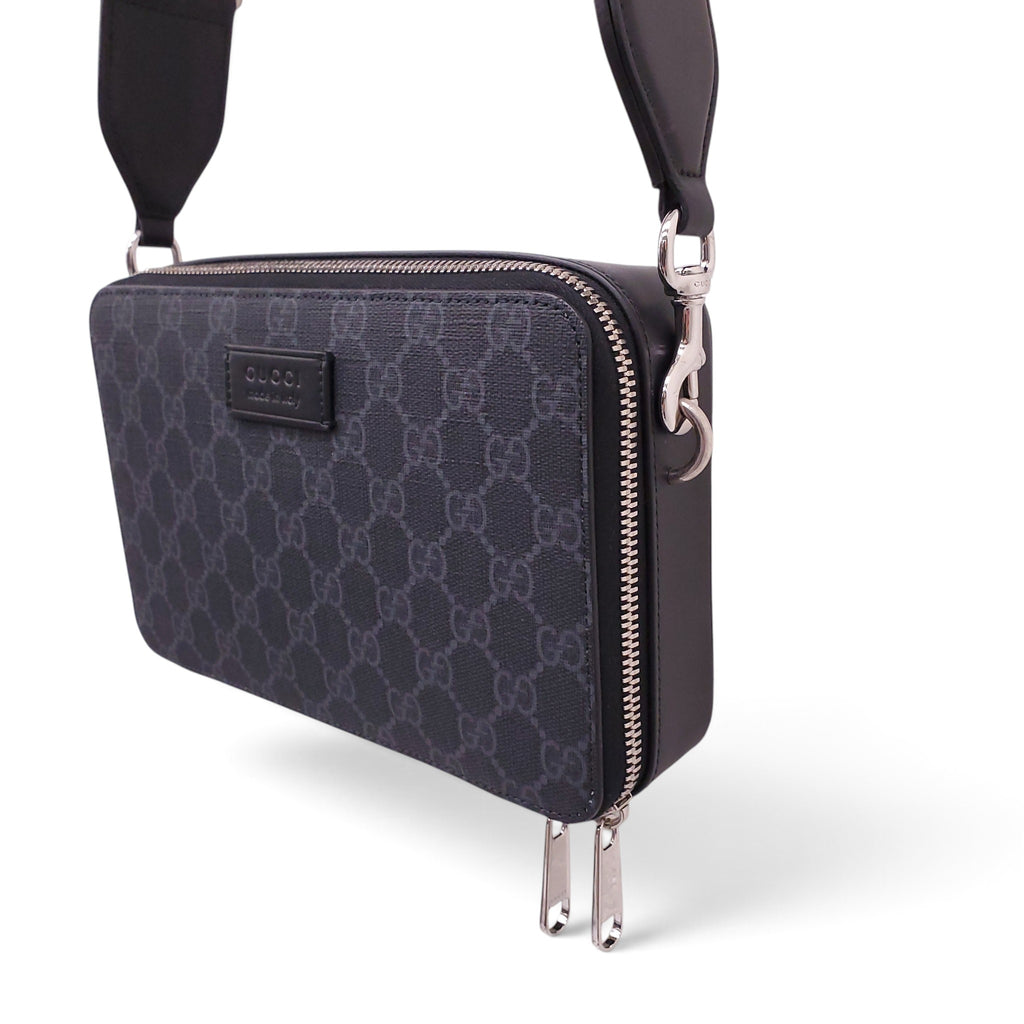 GUCCI BLACK GG LOGO SQUARE BAG