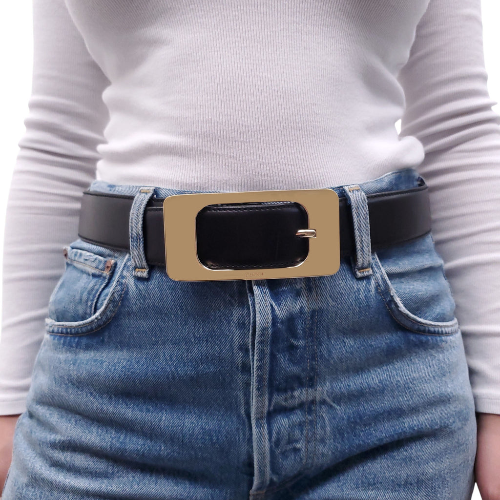 GUCCI BLACK LEATHER BELT WITH LARGE GOLD BUCKLE - SIZE 90