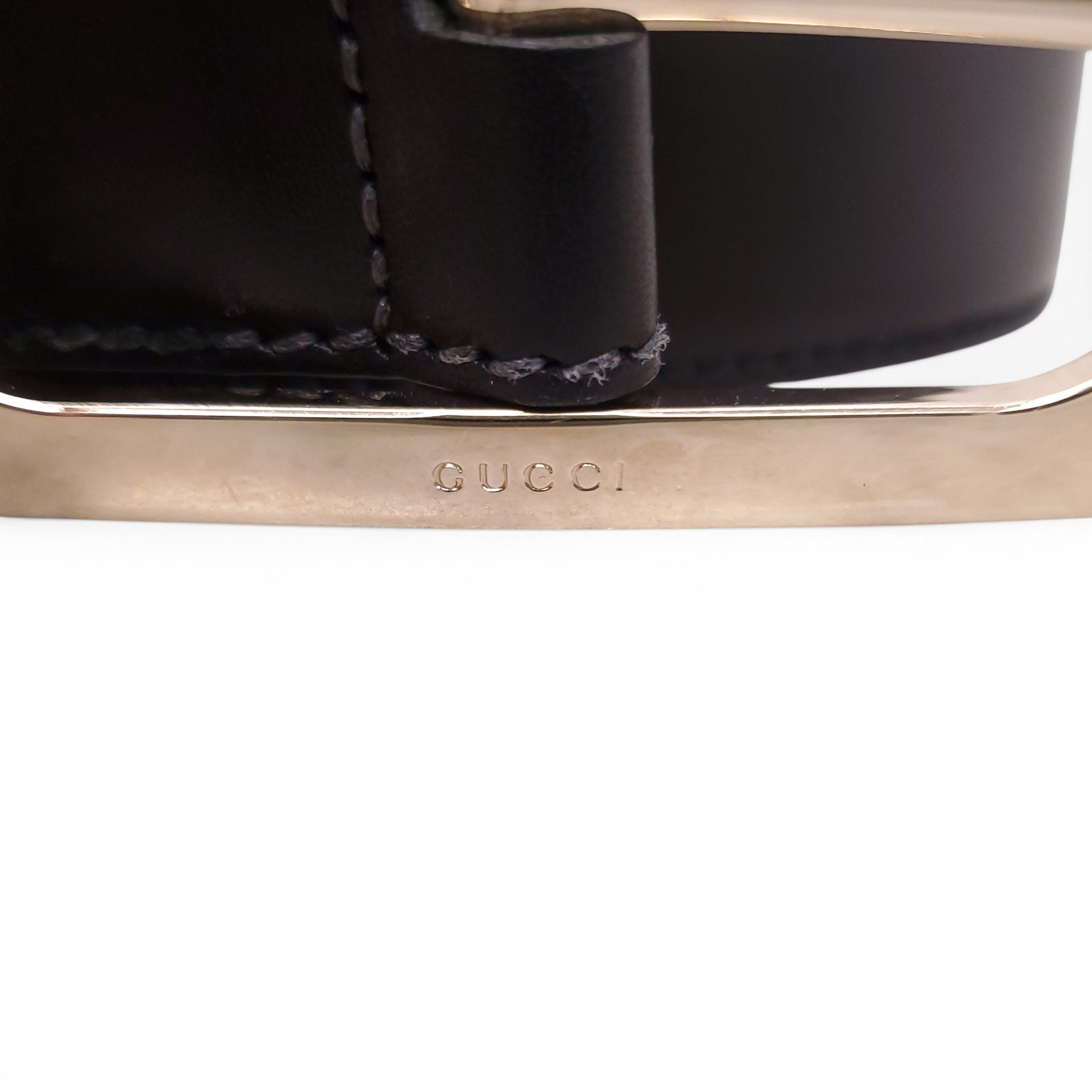 GUCCI BLACK LEATHER BELT WITH LARGE GOLD BUCKLE - SIZE 90