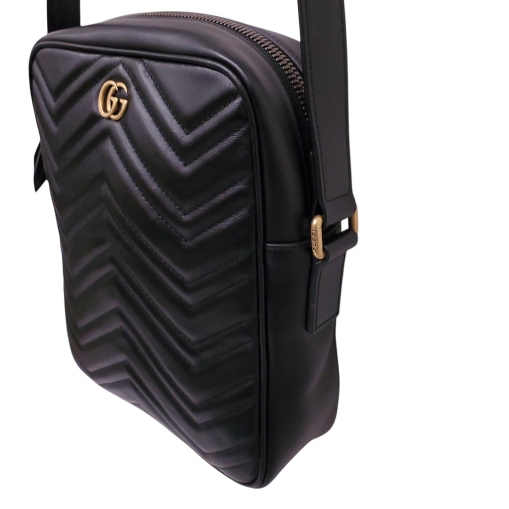 GUCCI BLACK MARMONT CHEVRON MESSENGER BAG