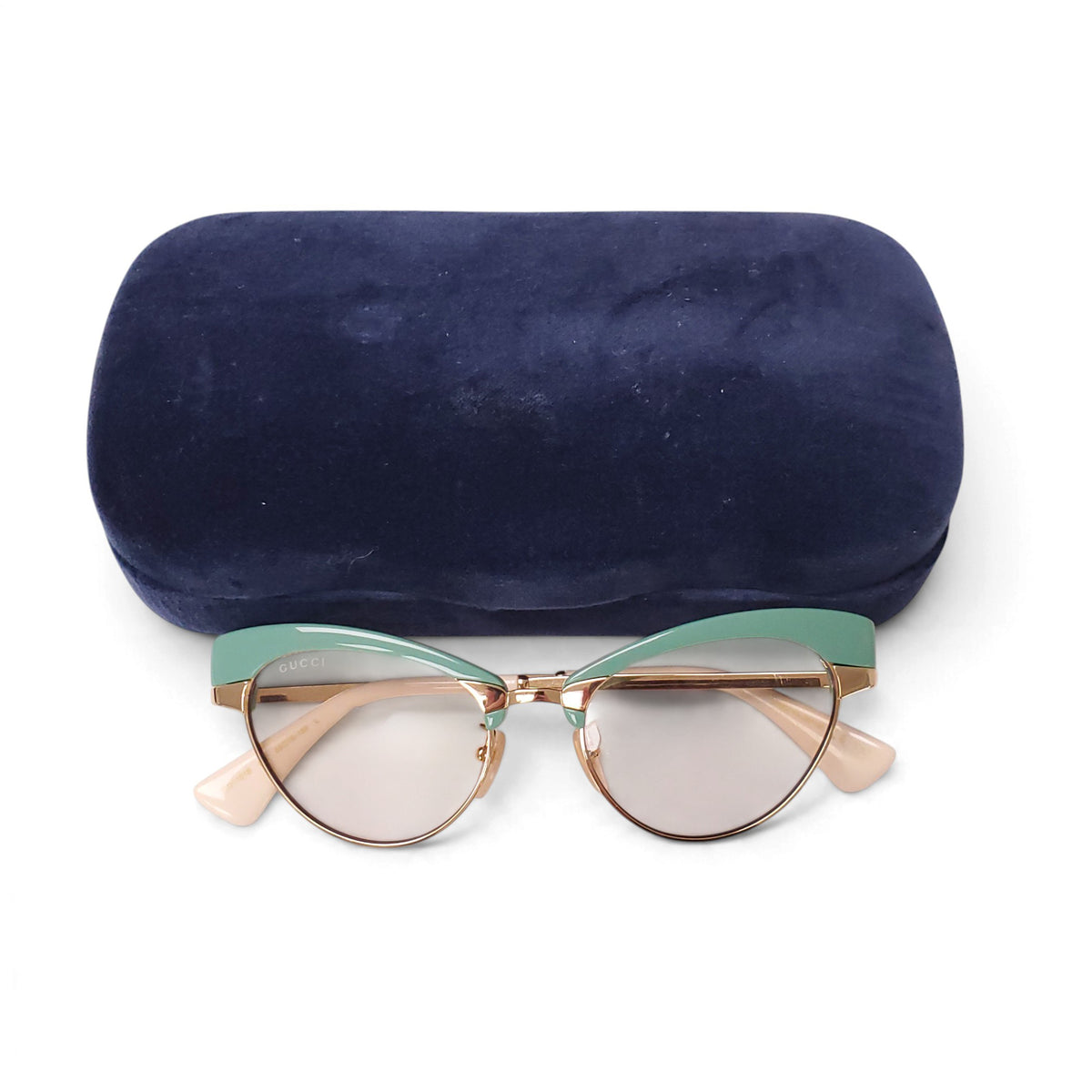 GUCCI CAT EYE SUNGLASSES