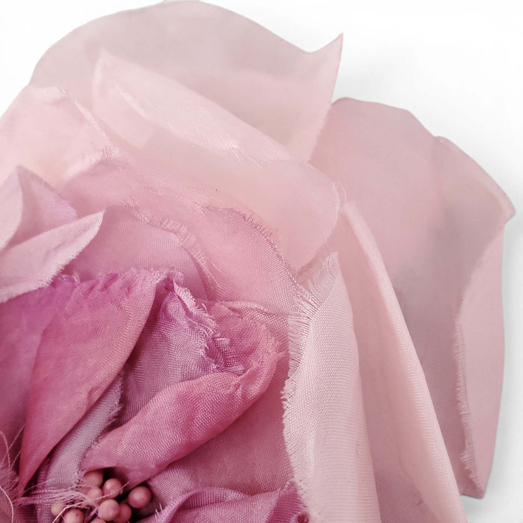 GUCCI FABRIC FLORAL BROOCH