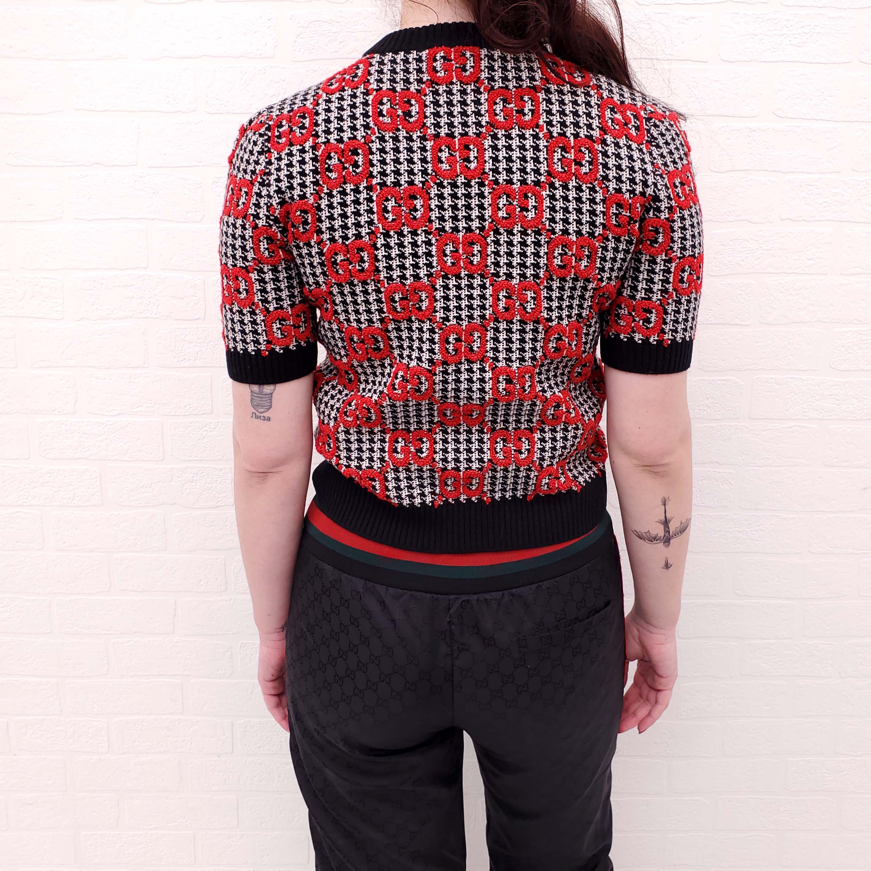 GUCCI RED & BLACK LOGO JACQUARD WOOL SHORT SLEEVE SWEATER - SIZE XS