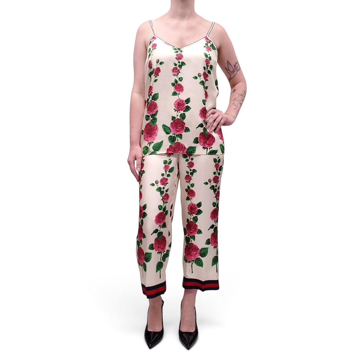 GUCCI SILK FLORAL SET - SIZE 42/38 (FITS SIZE S)