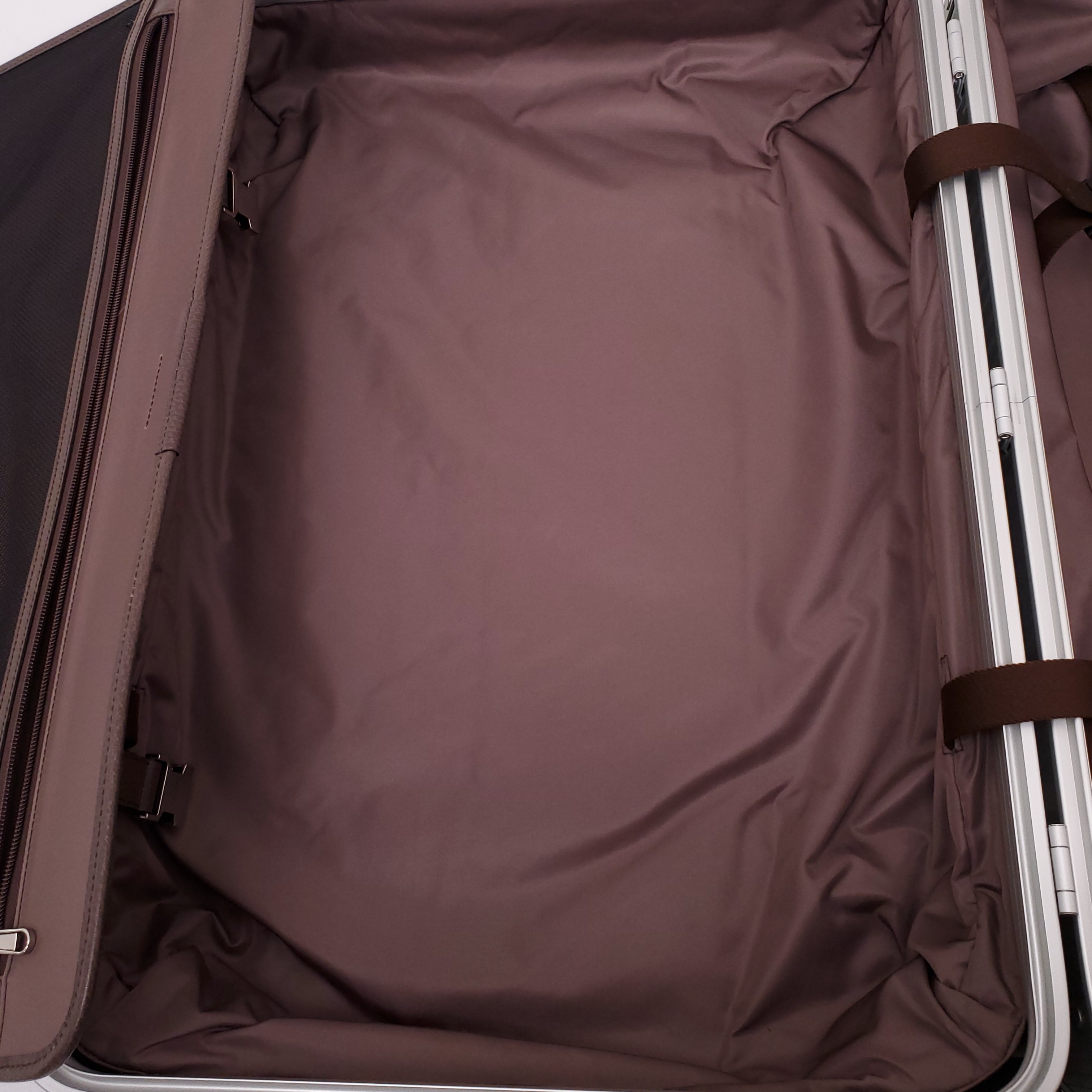 GUCCI SILVER LUGGAGE