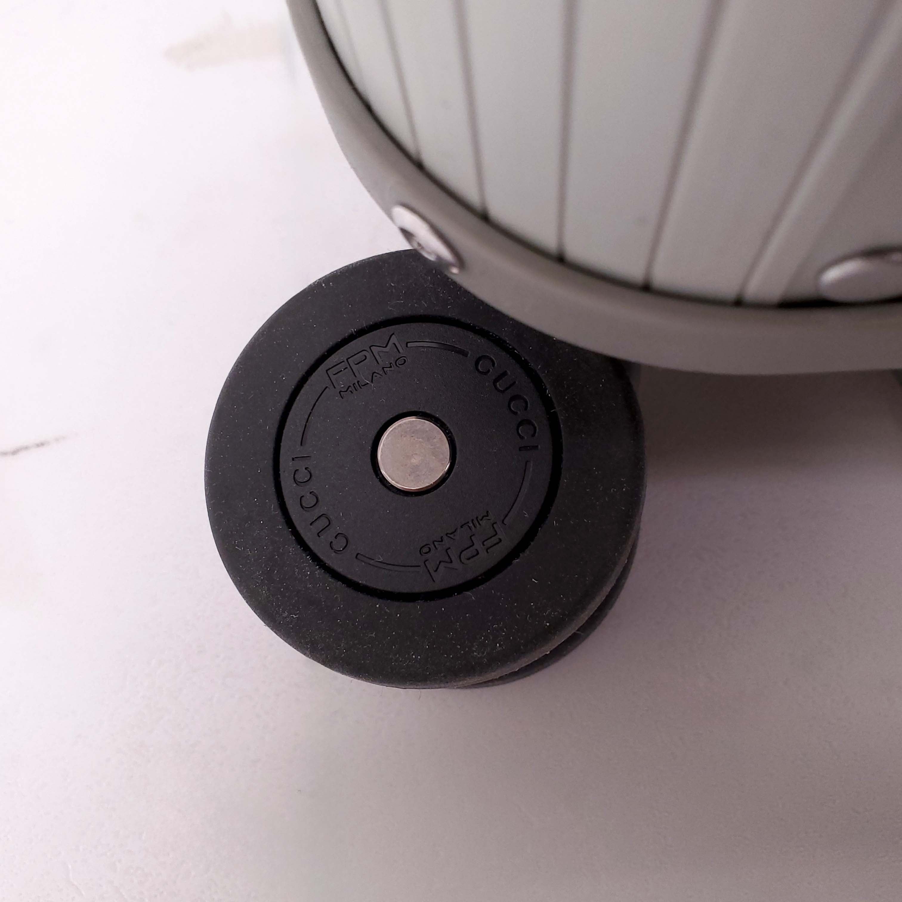 GUCCI SILVER LUGGAGE