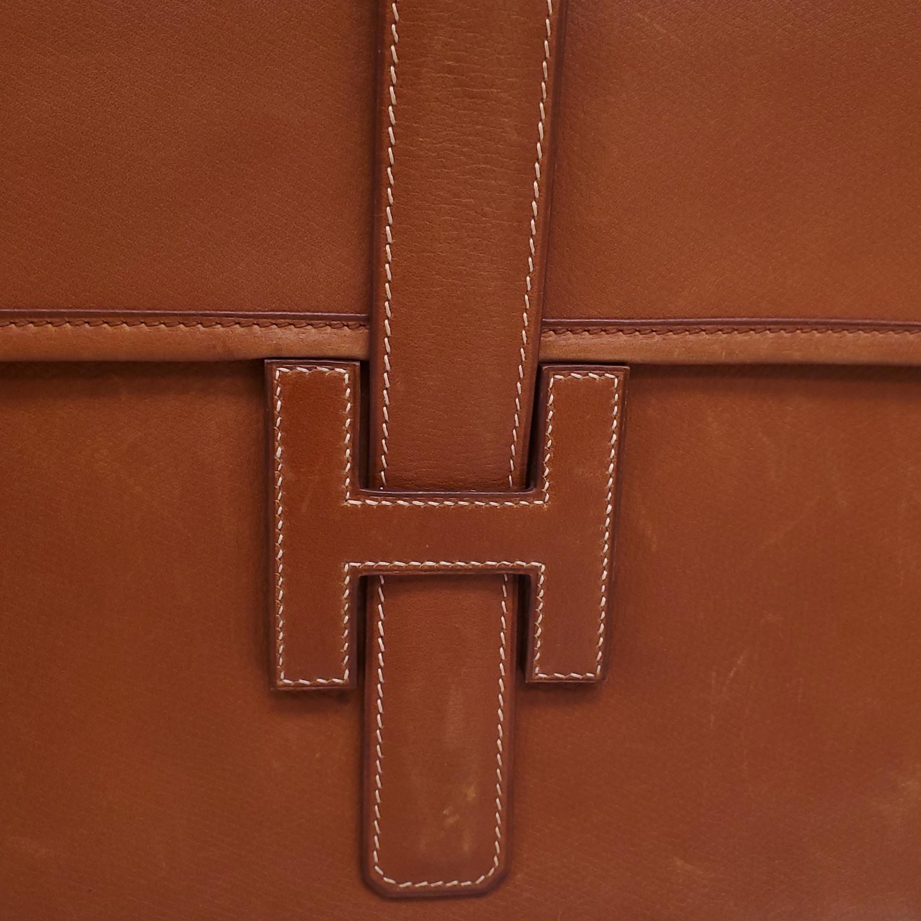 HERMÈS TAN JIGE CLUTCH