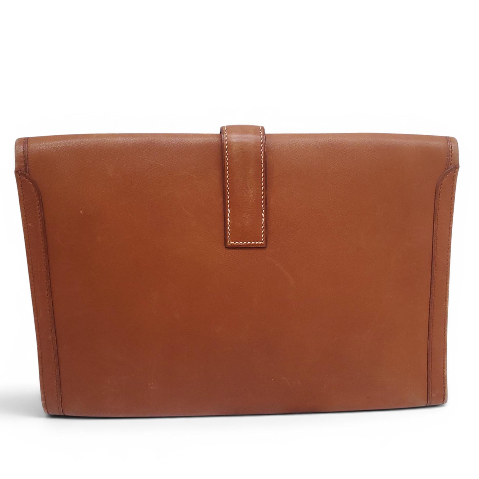 HERMÈS TAN JIGE CLUTCH