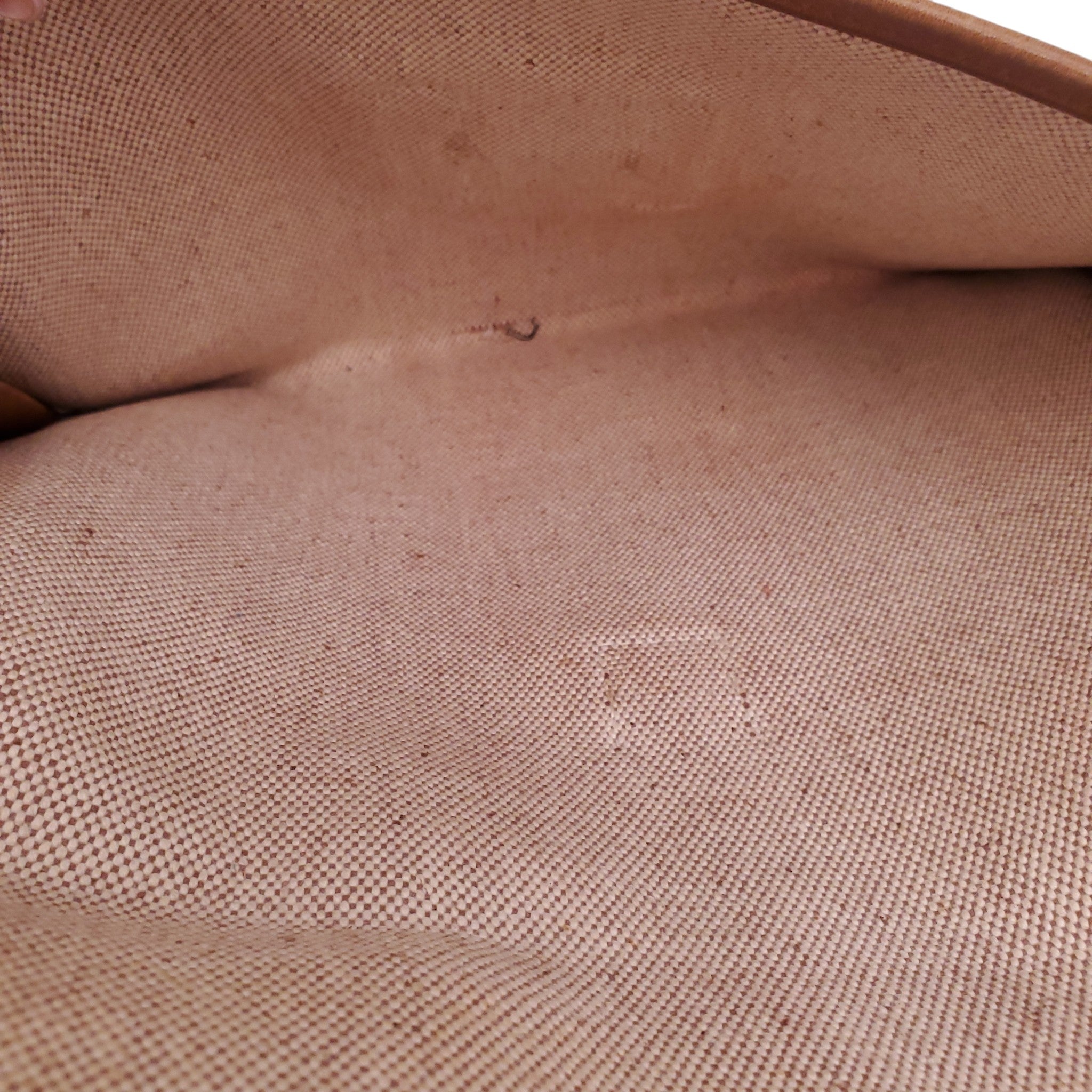 HERMÈS TAN JIGE CLUTCH