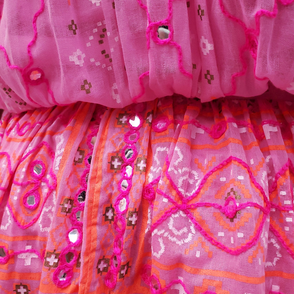 JULIET DUNN PINK PATTERNED MIRROR-EMBELLISHED DRESS - SIZE 3 (M/L)