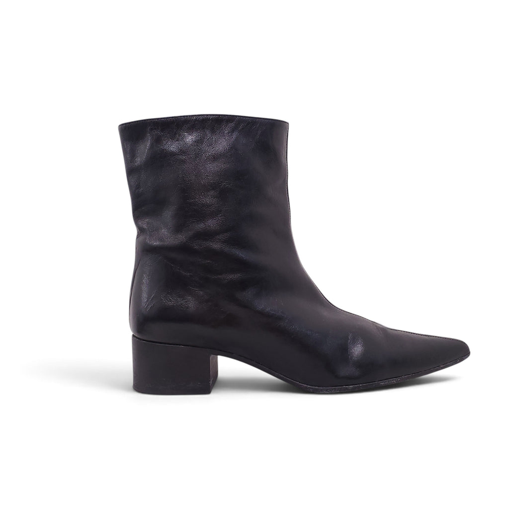 KHAITE BLACK ‘ANDEE’ ANKLE LEATHER POINTED ANKLE BOOTS - SIZE 38
