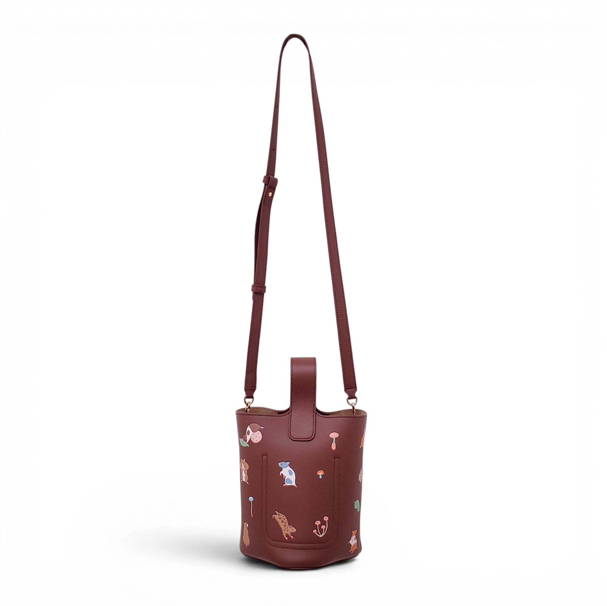 LOEWE x SUNA FUJITA PEBBLE HAMSTER MINI BUCKET BAG