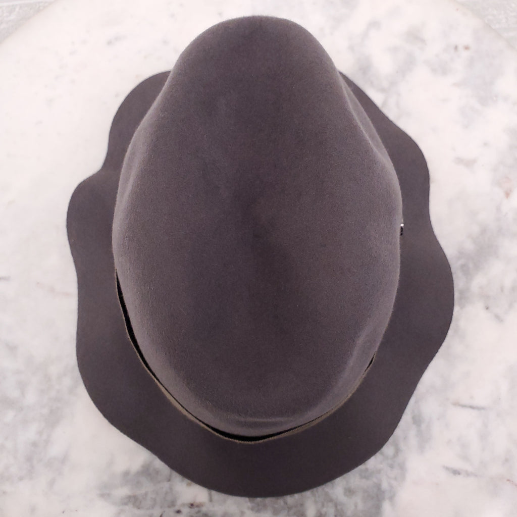 LORO PIANA BROWN CASHMERE HAT - SIZE S