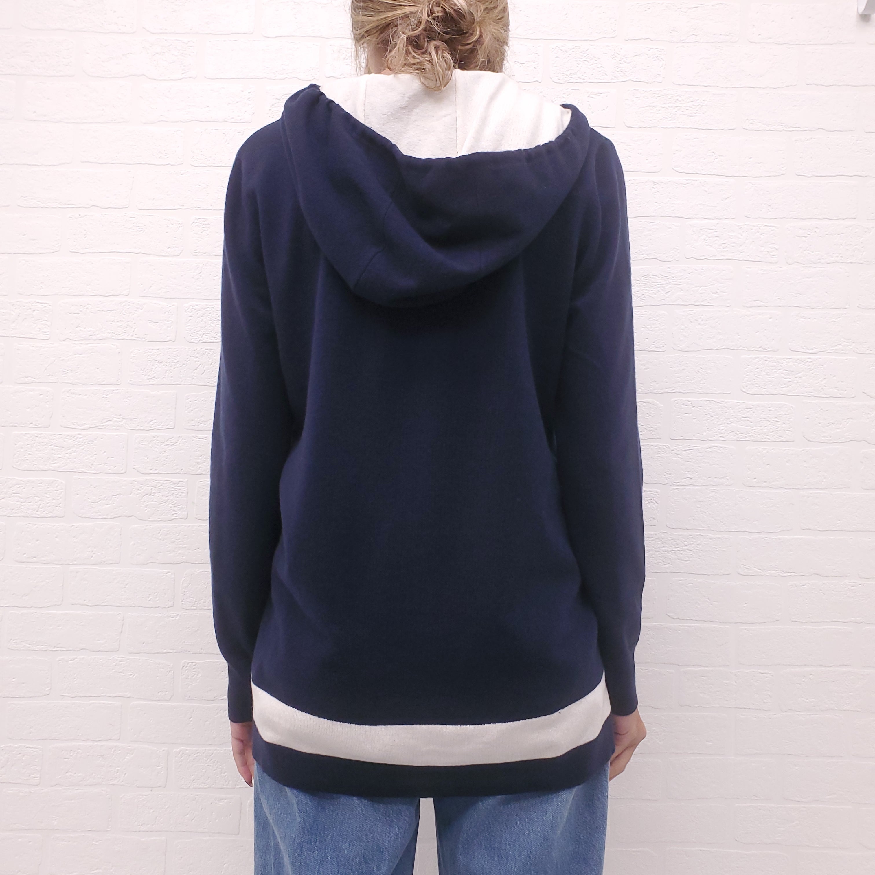 LORO PIANA NAVY CASHMERE SWEATER WITH CREAM STRIPE DETAIL - SIZE M