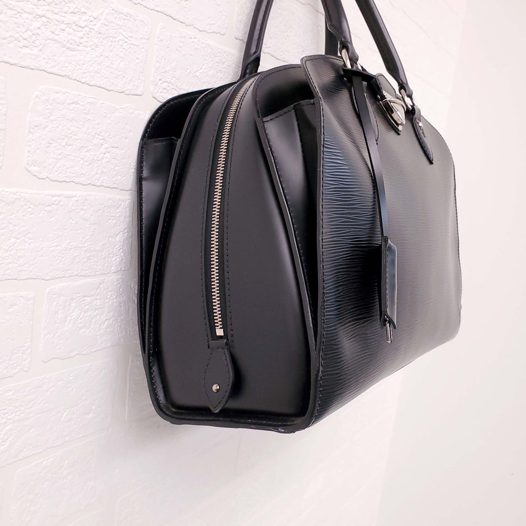 LOUIS VUITTON BLACK EPI LEATHER PONT NEUF GM BAG