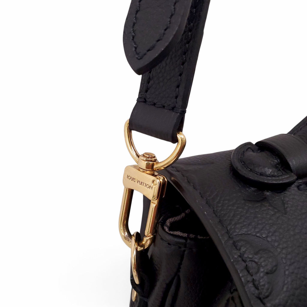 LOUIS VUITTON BLACK METIS BAG