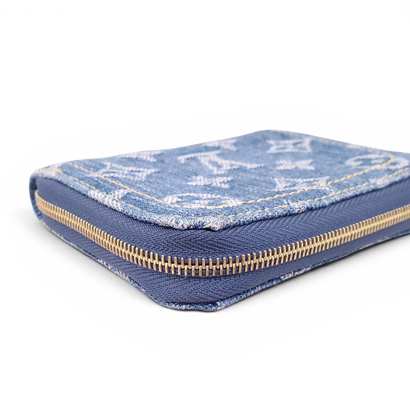 LOUIS VUITTON DENIM ZIP-AROUND WALLET