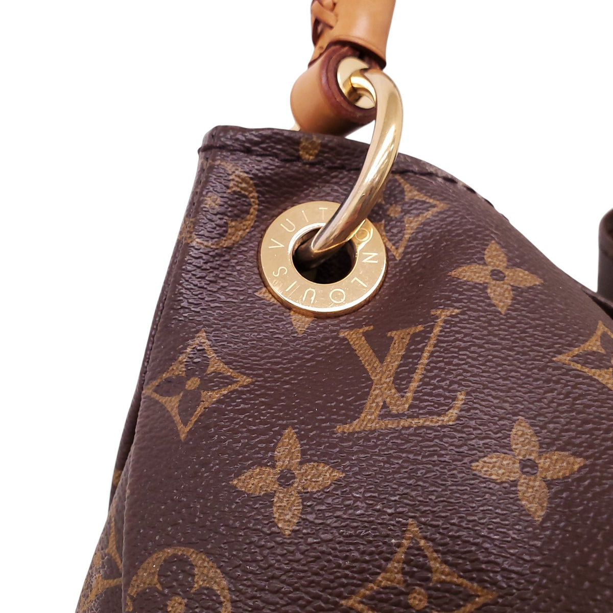 LOUIS VUITTON MONOGRAM ARTSY MM BAG