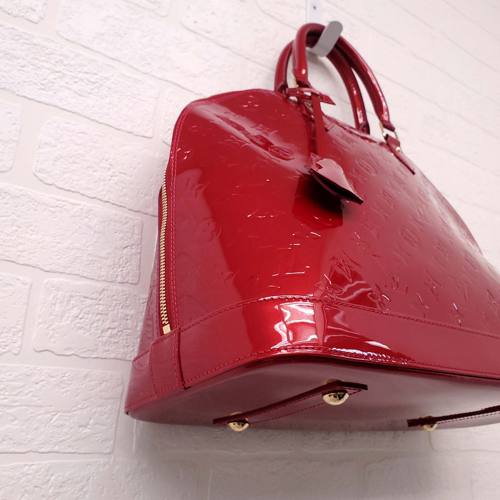 LOUIS VUITTON RED PATENT MONOGRAM 'LARGE ALMA' BAG