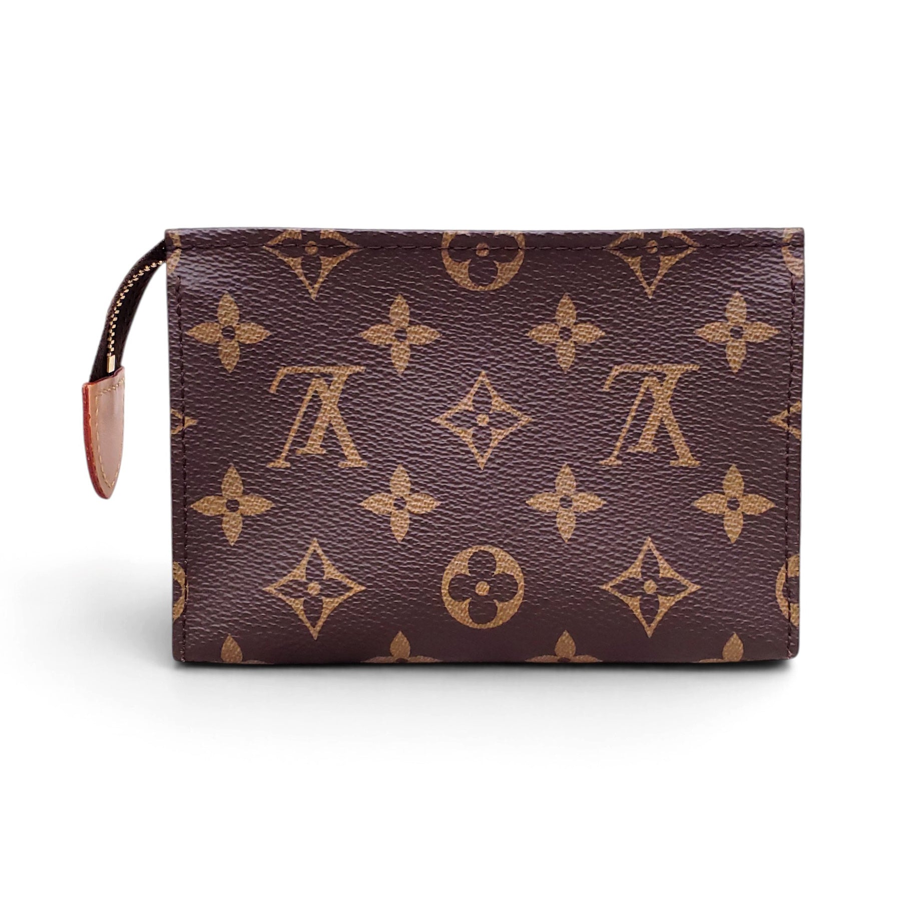 LOUIS VUITTON TOILETRY 15