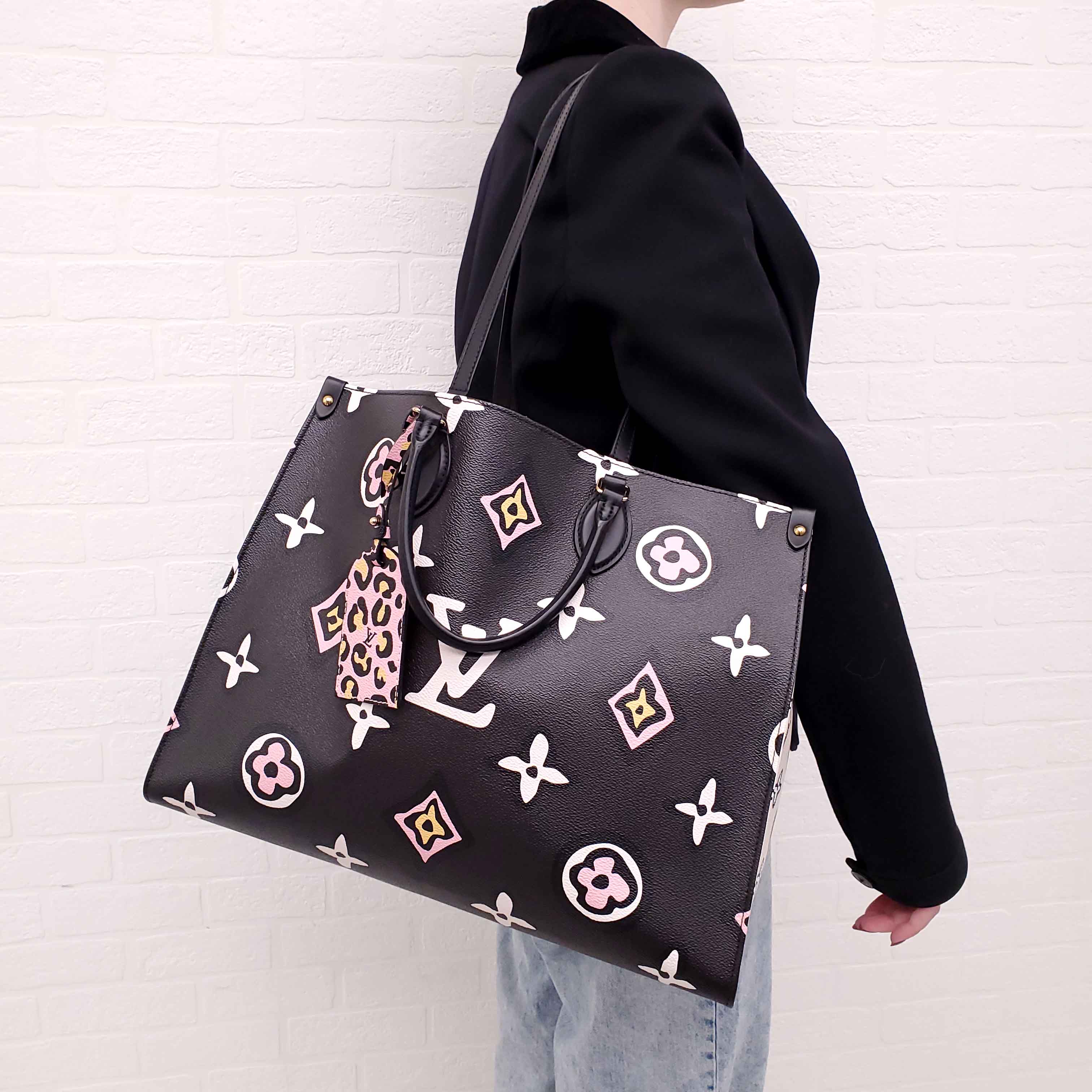 LOUIS VUITTON 'ONTHEGO' GM BLACK/BEIGE TOTE BAG