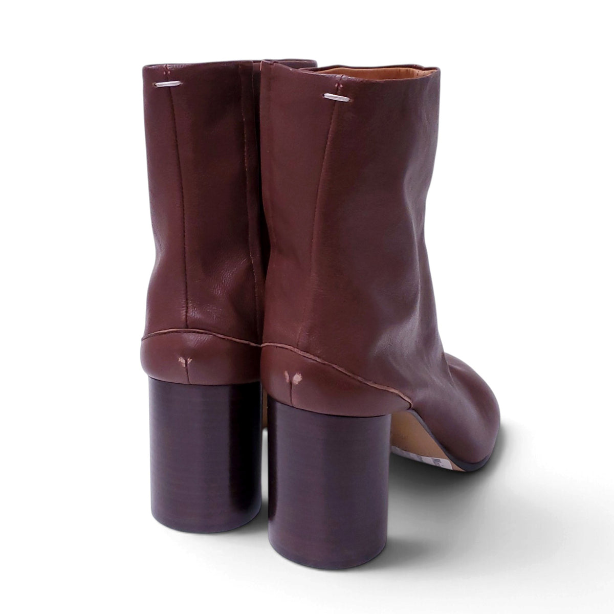 MAISON MARGIELA TABI ANKLE BOOTS IN BURGUNDY - SIZE 38