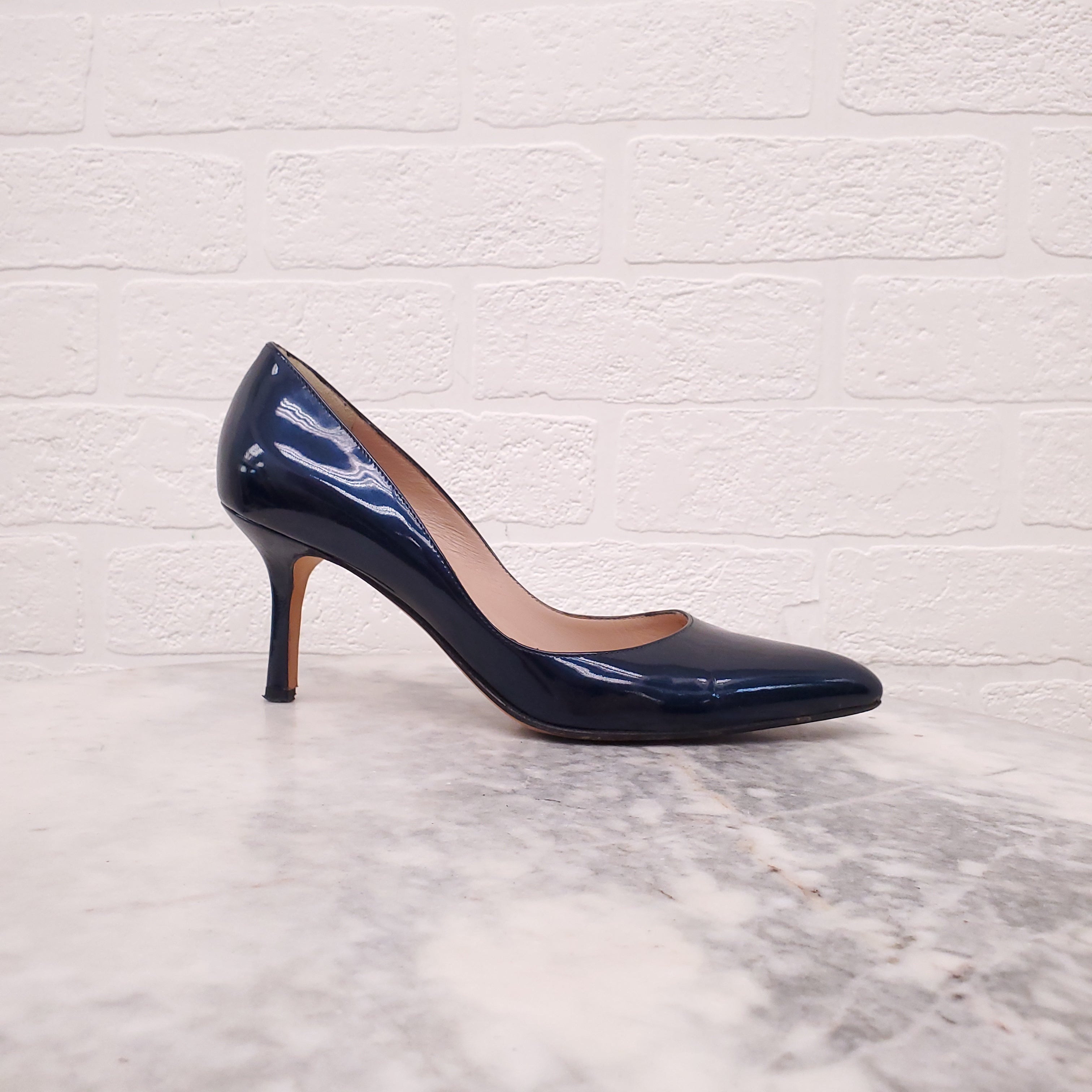 MANOLO BLAHNIK PATENT BLUE METALLIC HEELS - SIZE 38