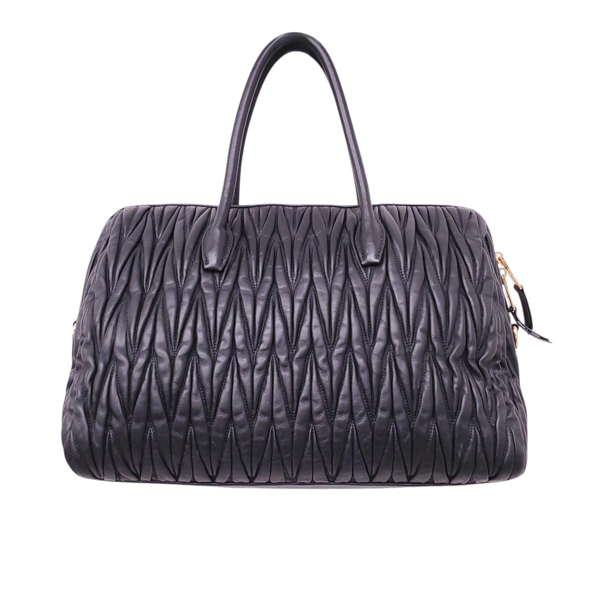 MIU MIU BLACK LEATHER SCRUNCH TOTE
