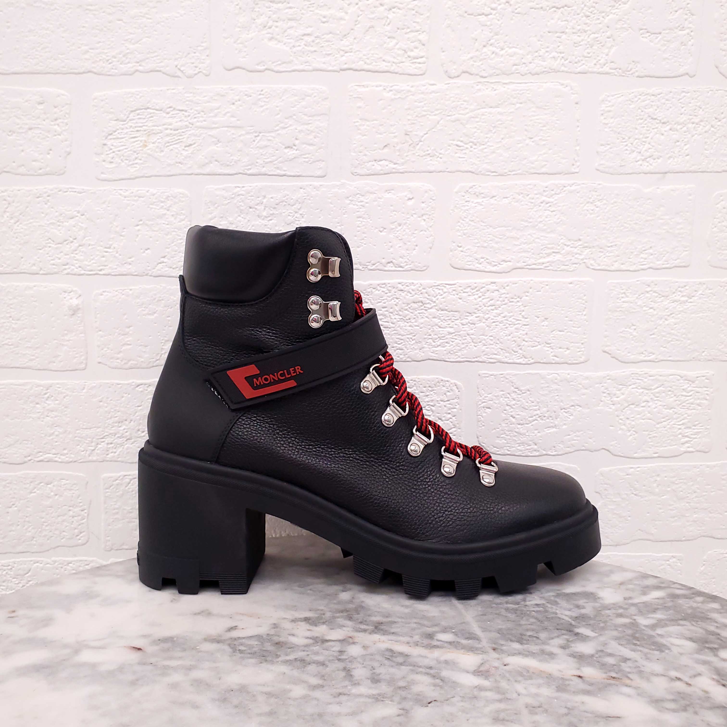 MONCLER BLACK LEATHER LOGO BOOTS - SIZE 40