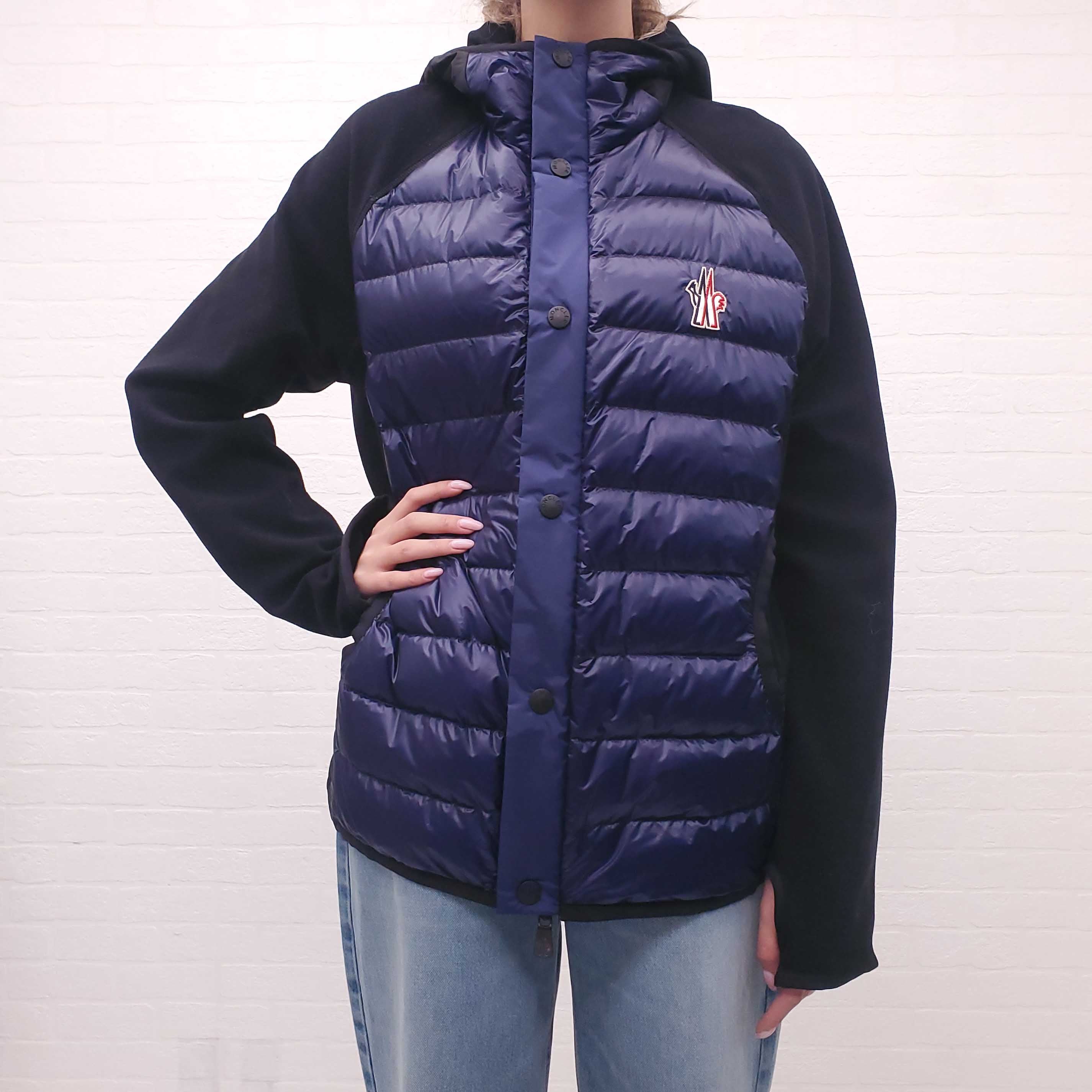 MONCLER GRENOBLE SHELL-PANELlED FLEECE HOODED SKI JACKET - SIZE XL