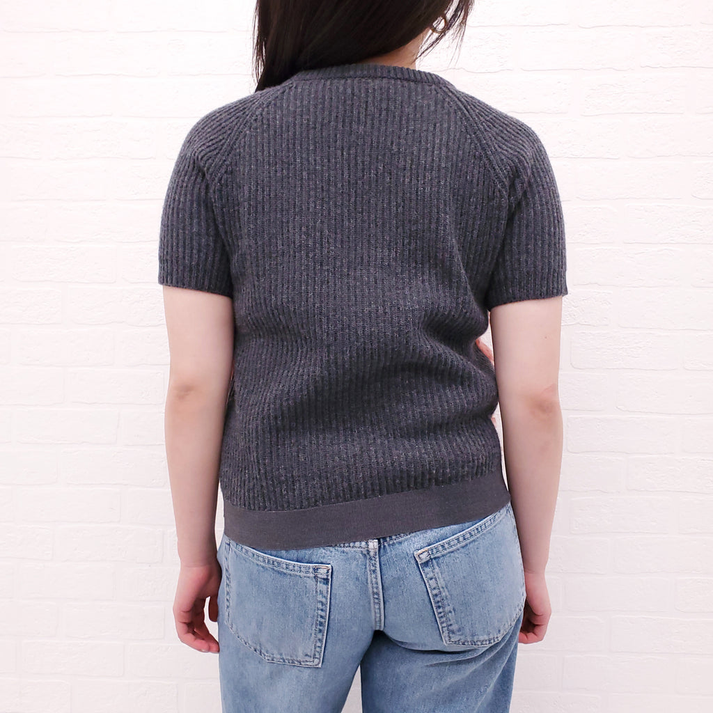 MONCLER GREY SHORT SLEEVE SWEATER WITH PINK FAUX FUR AND LOGO DETAIL - SIZE S