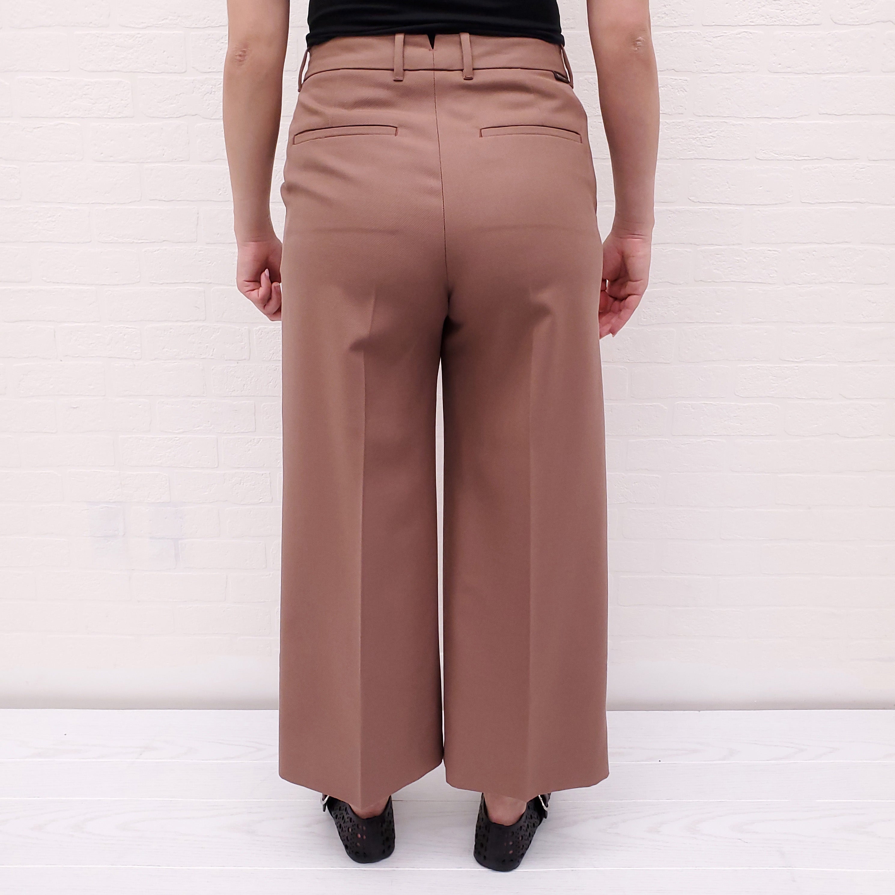 MONCLER PINK PLEATED TROUSERS - SIZE 46