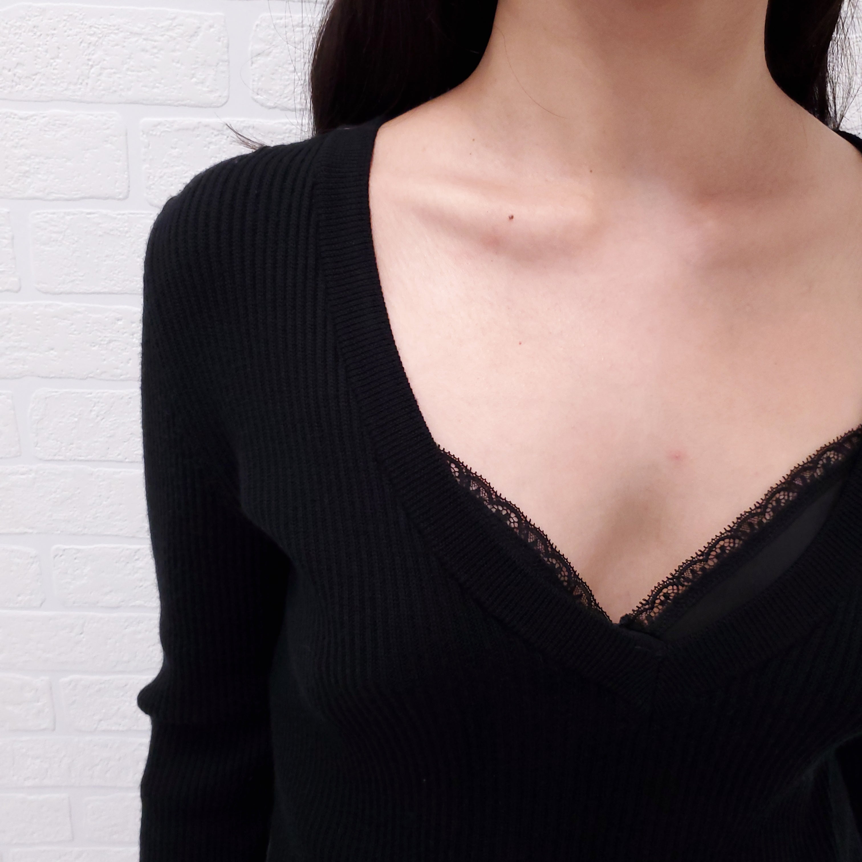 MOSCHINO BLACK LAYERED BUBBLE SWEATER - SIZE 36