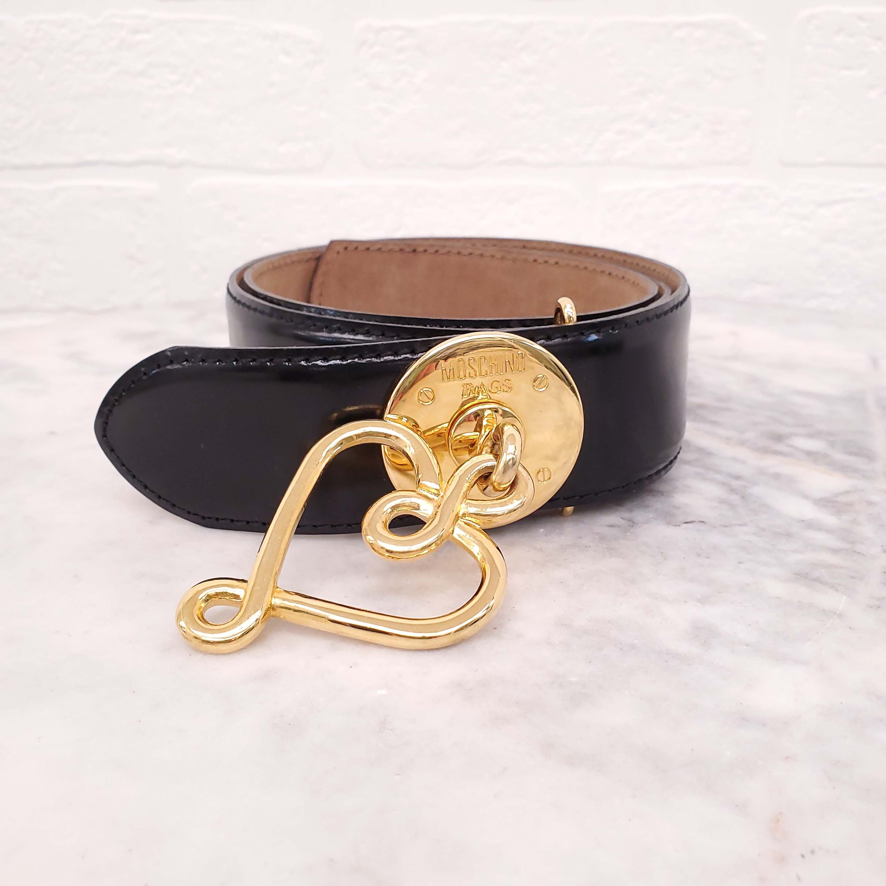 MOSCHINO VINTAGE BELT WITH HEART - SIZE S