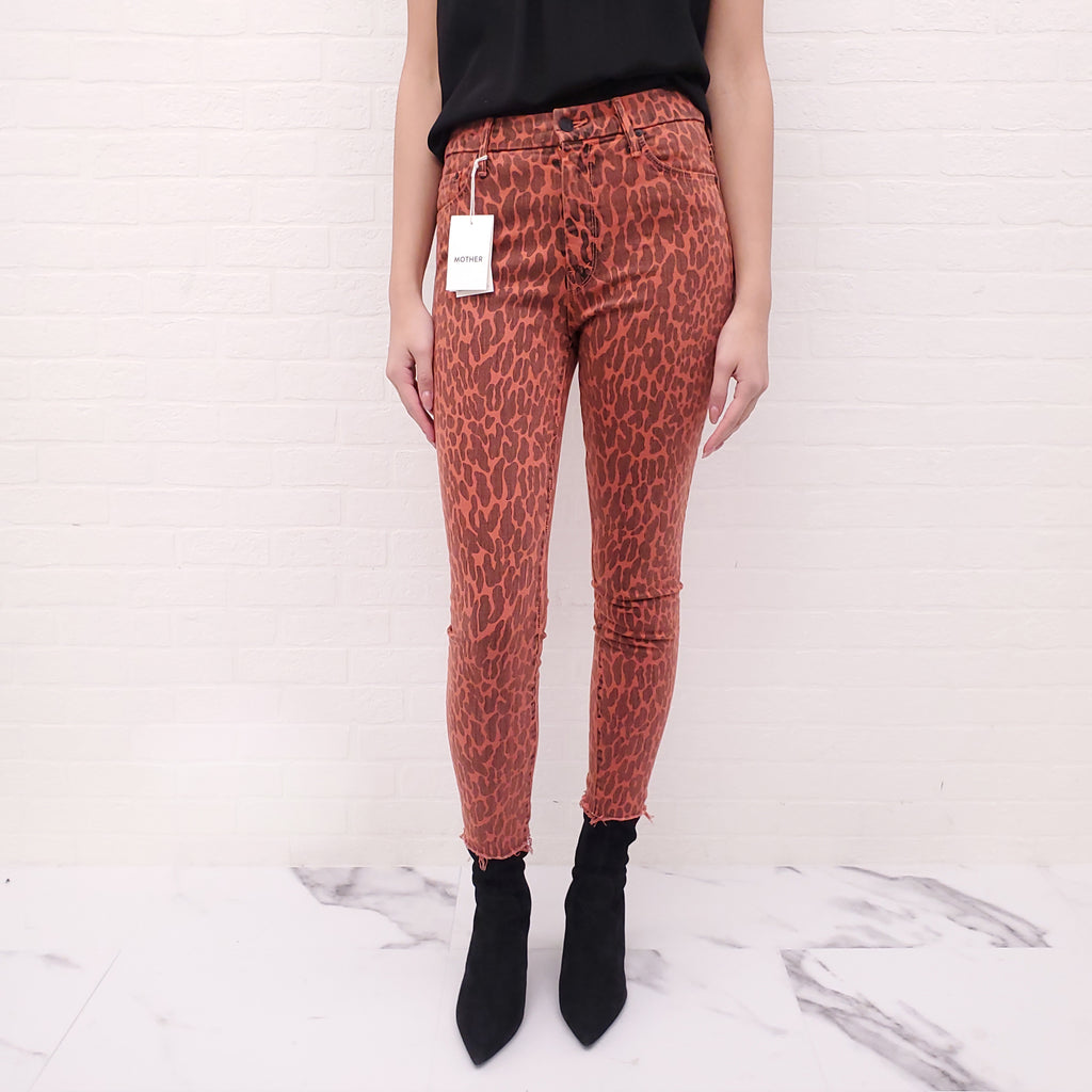 MOTHER LEOPARD HIGH WAISTED 'LOOKER ANKLE FRAY' JEANS - SIZE 27