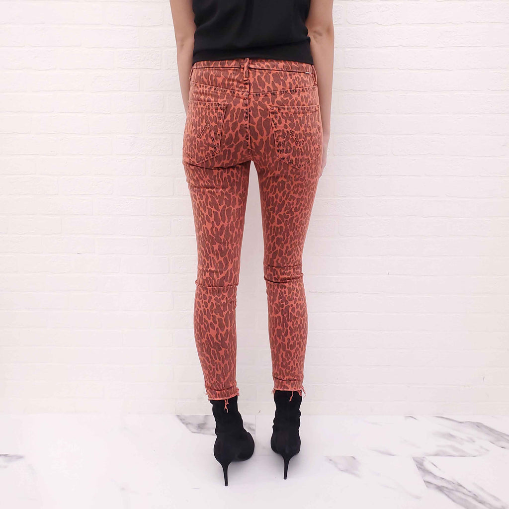MOTHER LEOPARD HIGH WAISTED 'LOOKER ANKLE FRAY' JEANS - SIZE 27