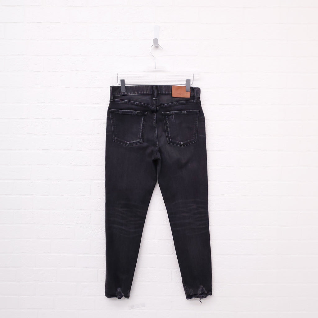 MOUSSY DISTRESSED DARK GREY DISTRESSED JEANS - SIZE 26