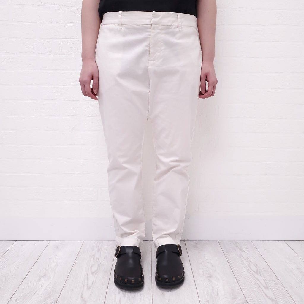 NILI LOTAN WHITE 'TEL AVIV' PANTS - SIZE 8