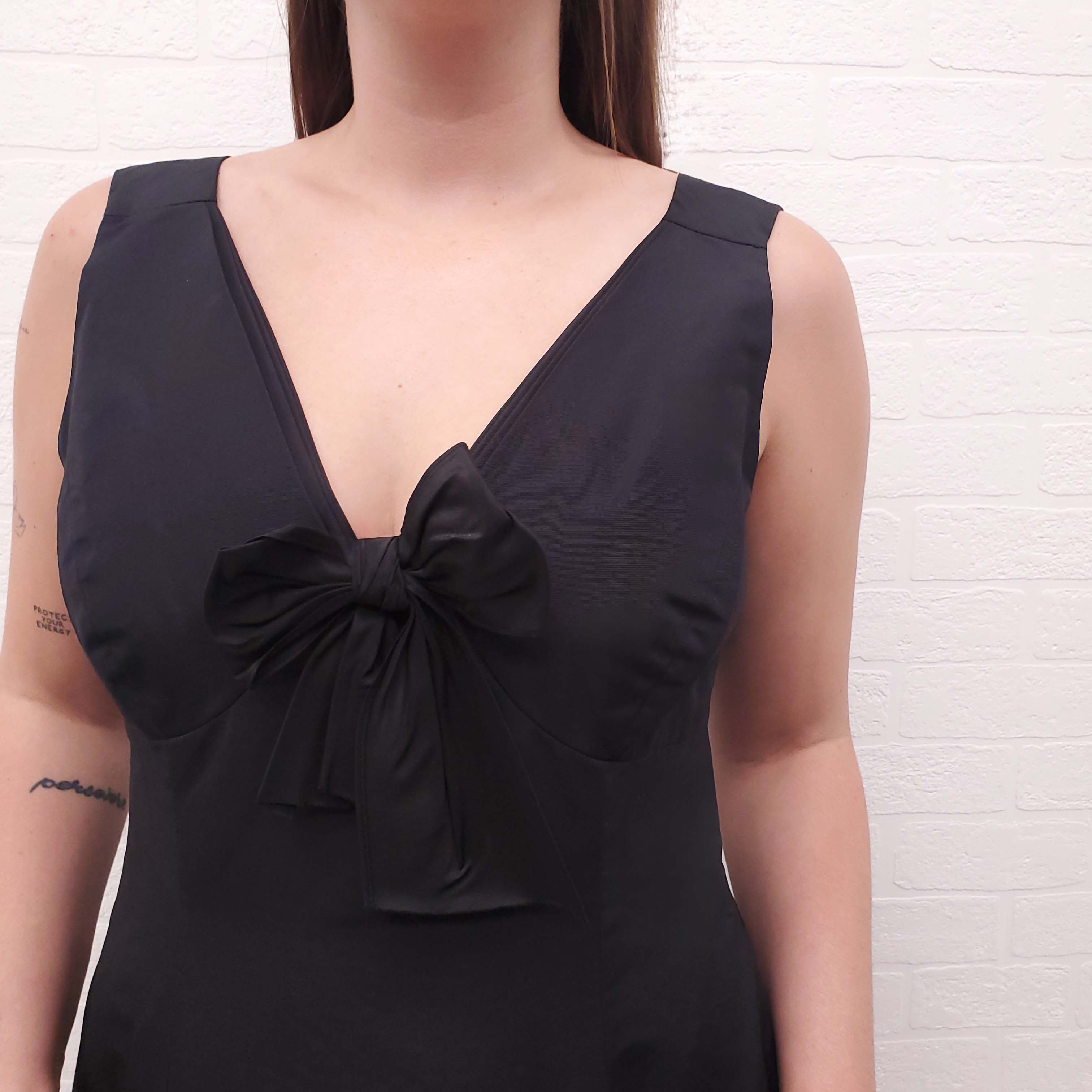 OSCAR DE LA RENTA BLACK DRESS WITH BOW - SIZE 12