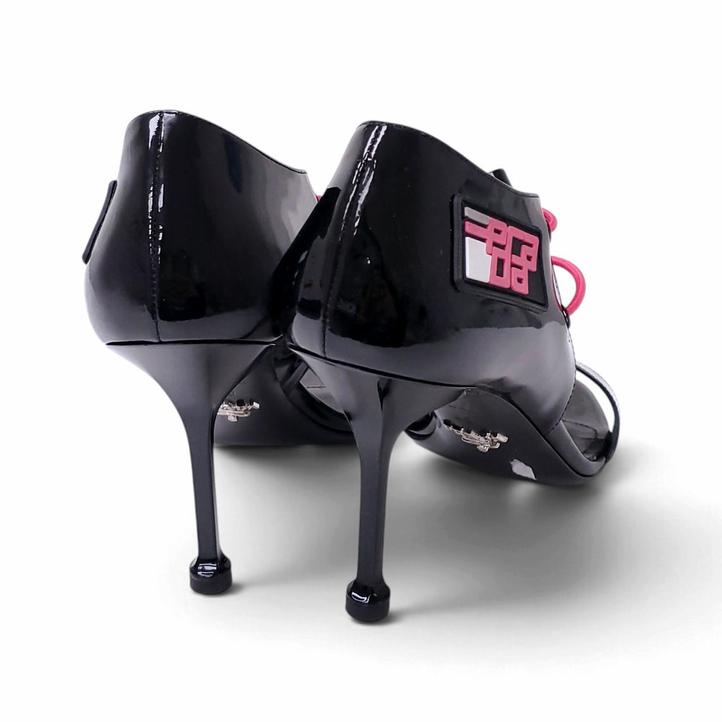 PRADA BLACK AND PINK PATENT LOGO HEELS - SIZE 40