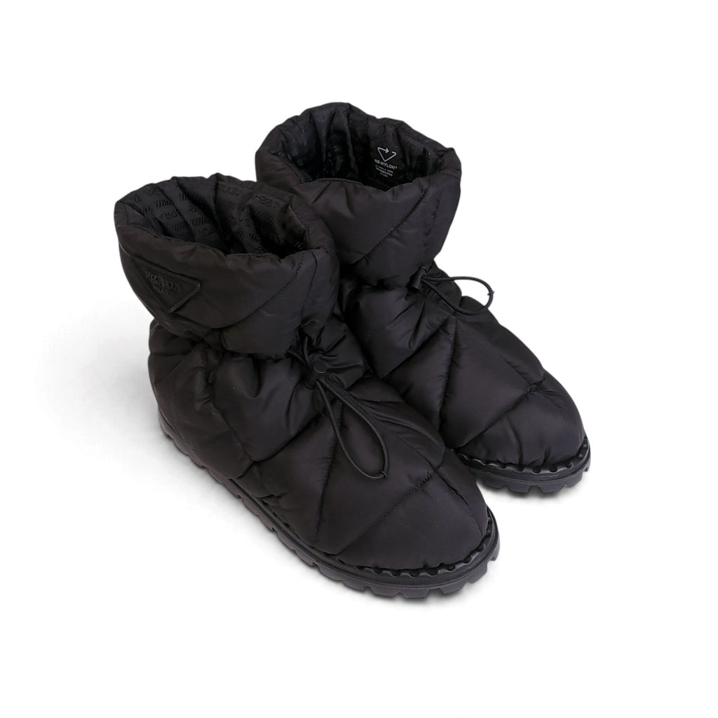 PRADA LOGO MOON BOOTS - SIZE 40