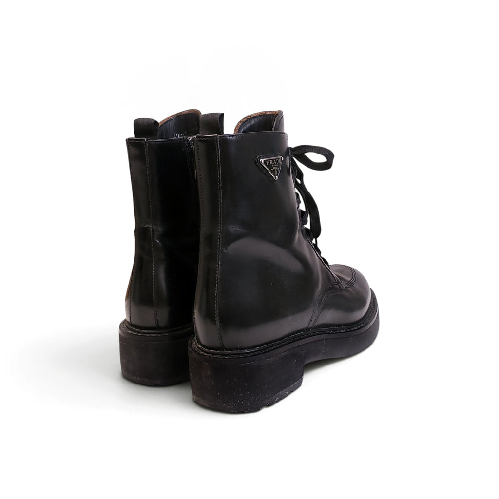 PRADA BLACK LEATHER MOTO LOGO BOOTS - SIZE 41