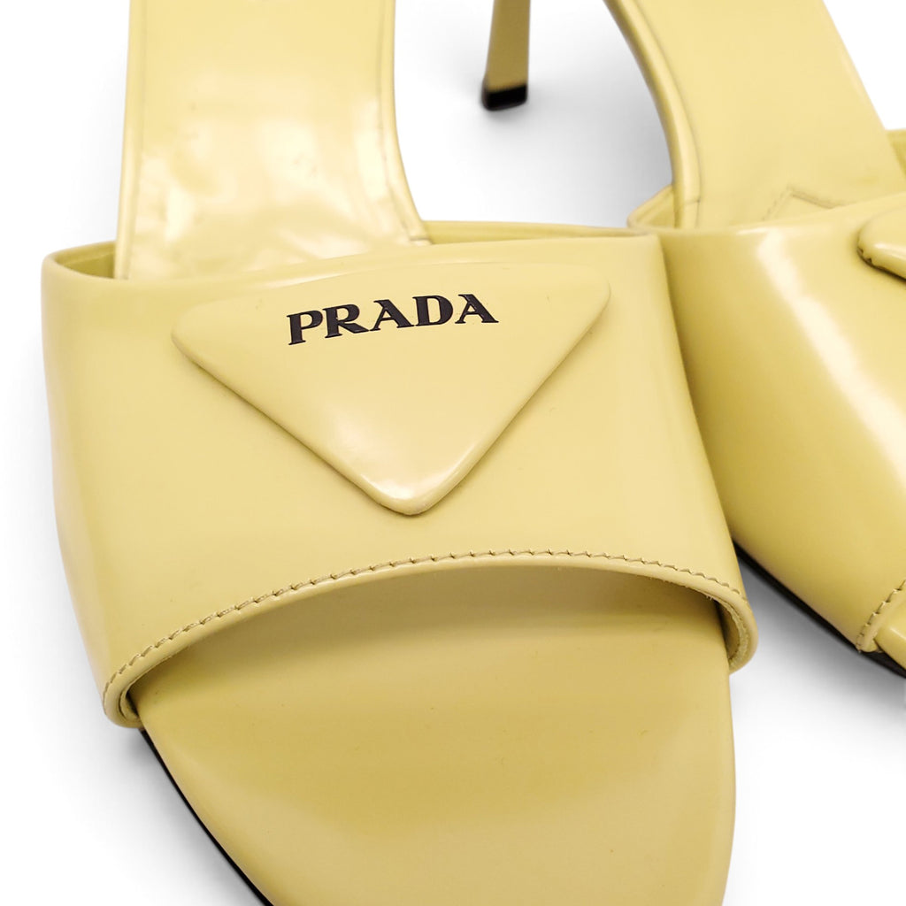 PRADA LIME GREEN LOGO KITTEN HEELS - SIZE 38.5