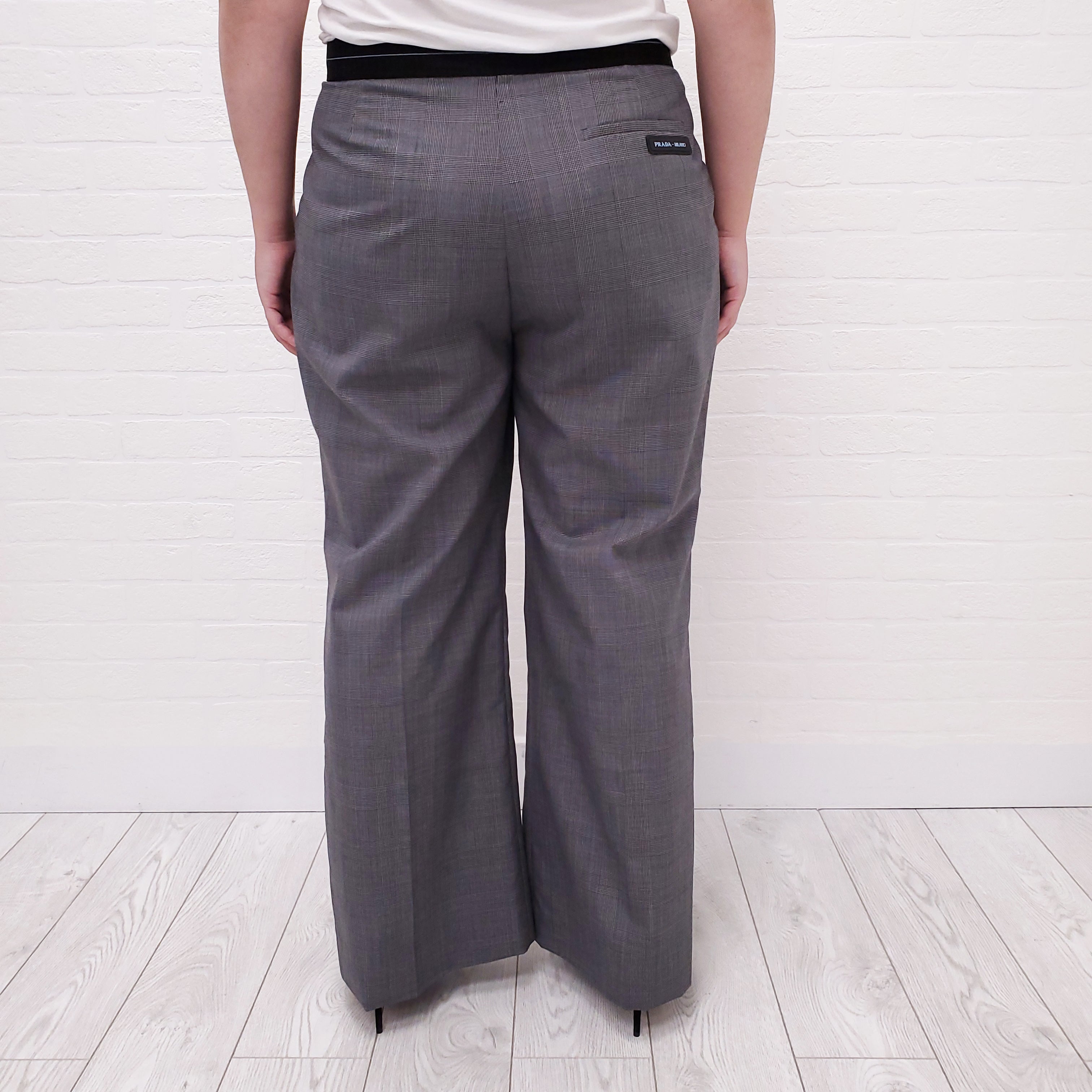 PRADA PLAID TROUSERS WITH LOGO - SIZE 46