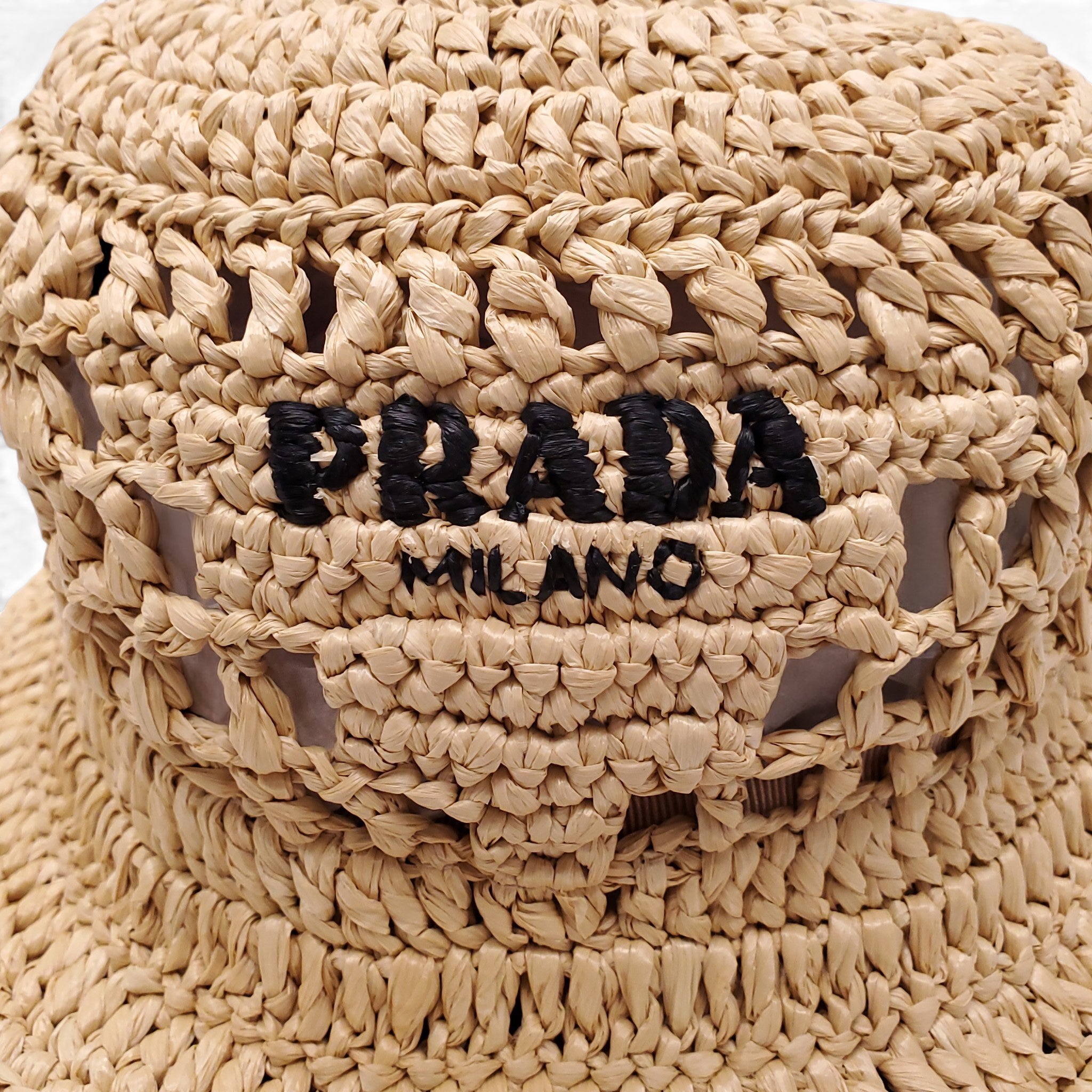 PRADA RAFFIA LOGO HAT