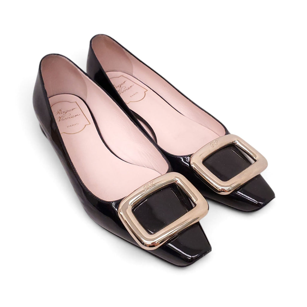 ROGER VIVIER BLACK PATENT FLATS - SIZE 36.5