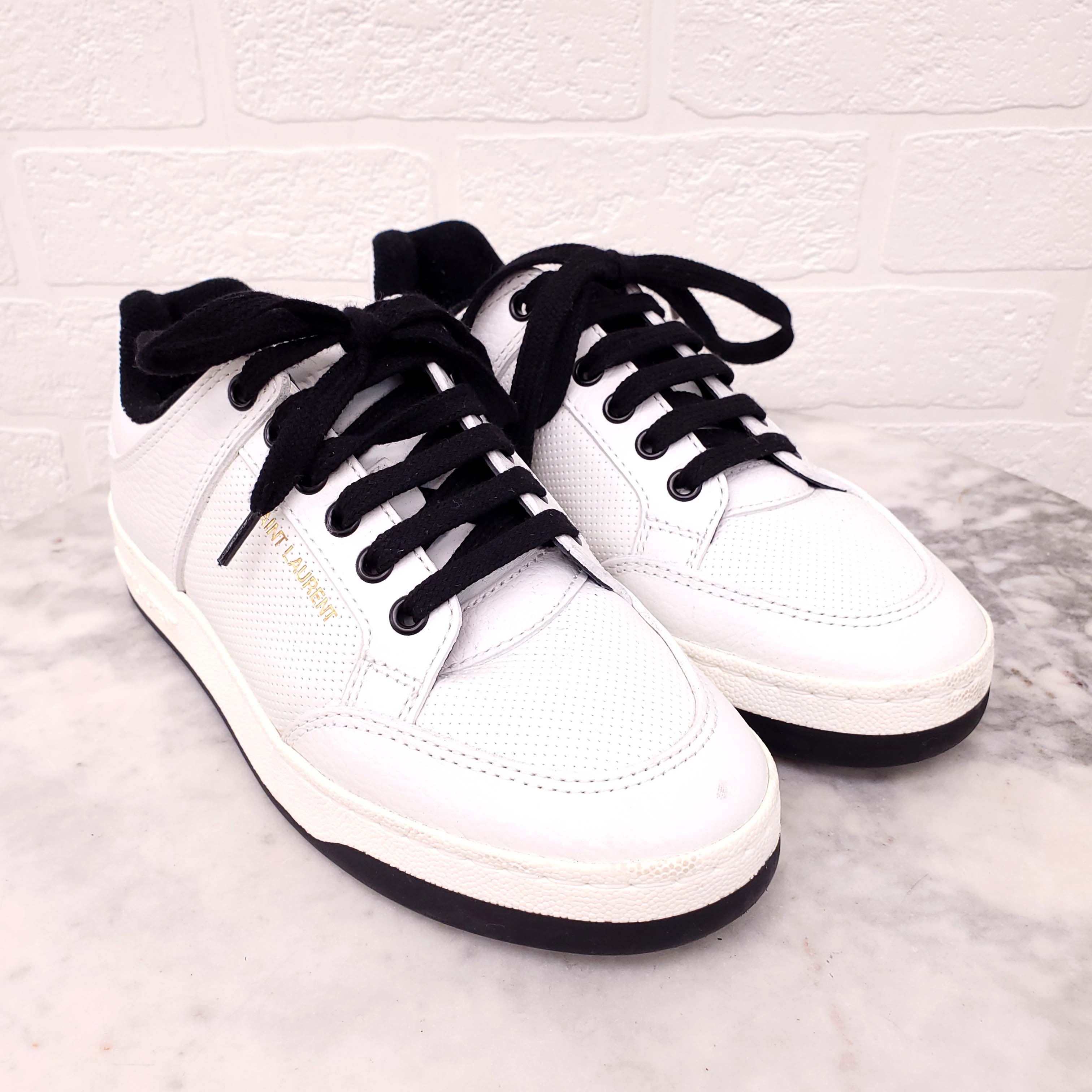 SAINT LAURENT BLACK AND WHITE LOGO SNEAKERS - SIZE 36