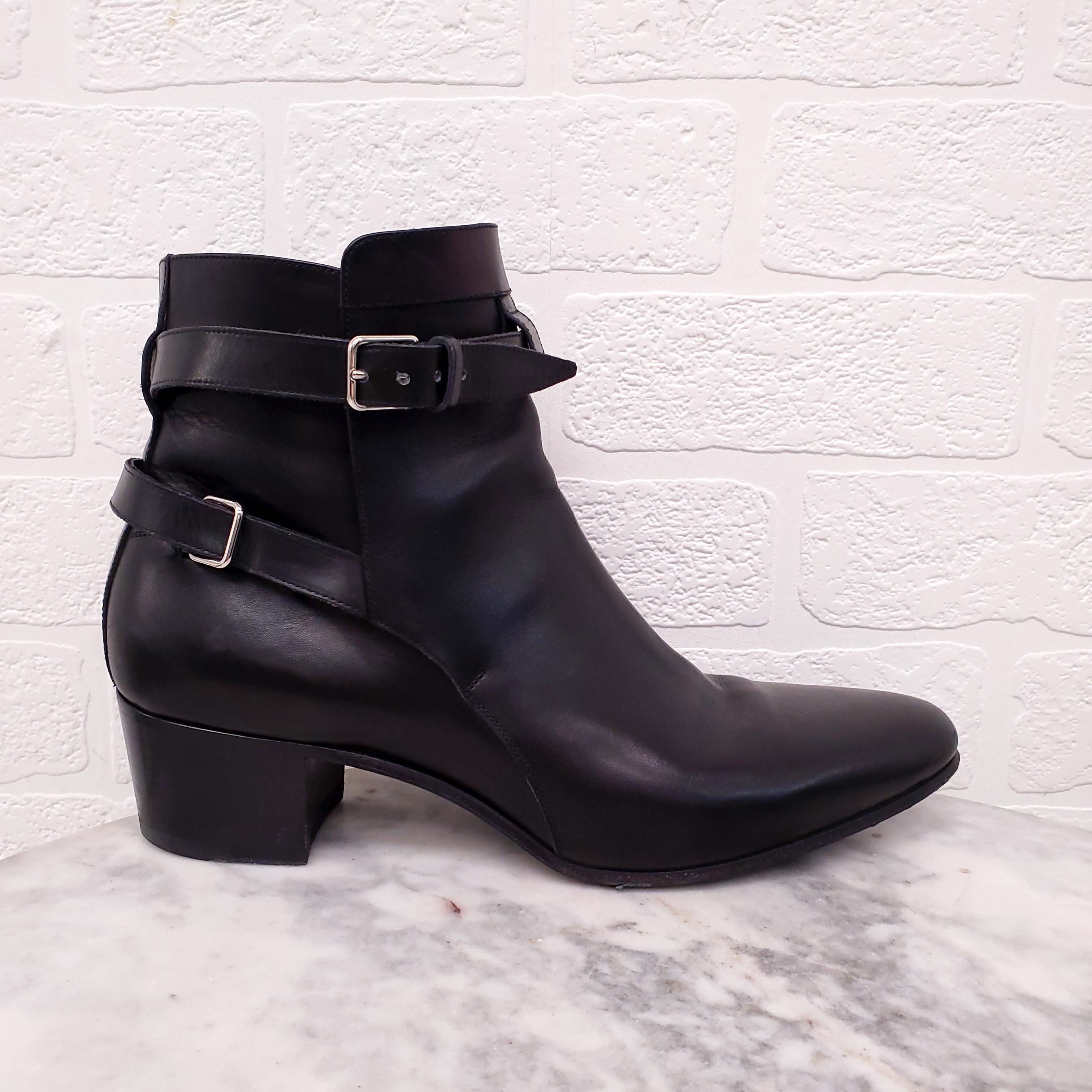 SAINT LAURENT BLACK LEATHER BOOTIES - SIZE 40