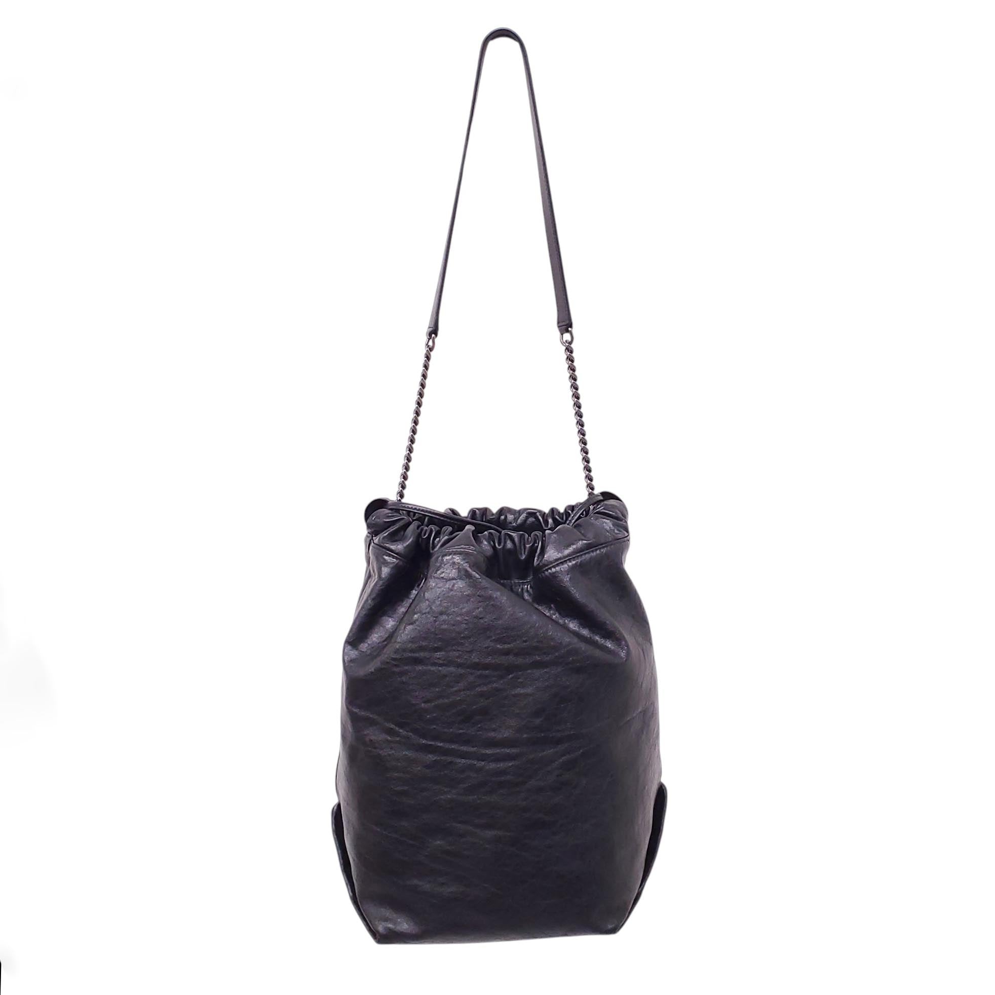 SAINT LAURENT LEATHER LOGO BUCKET BAG