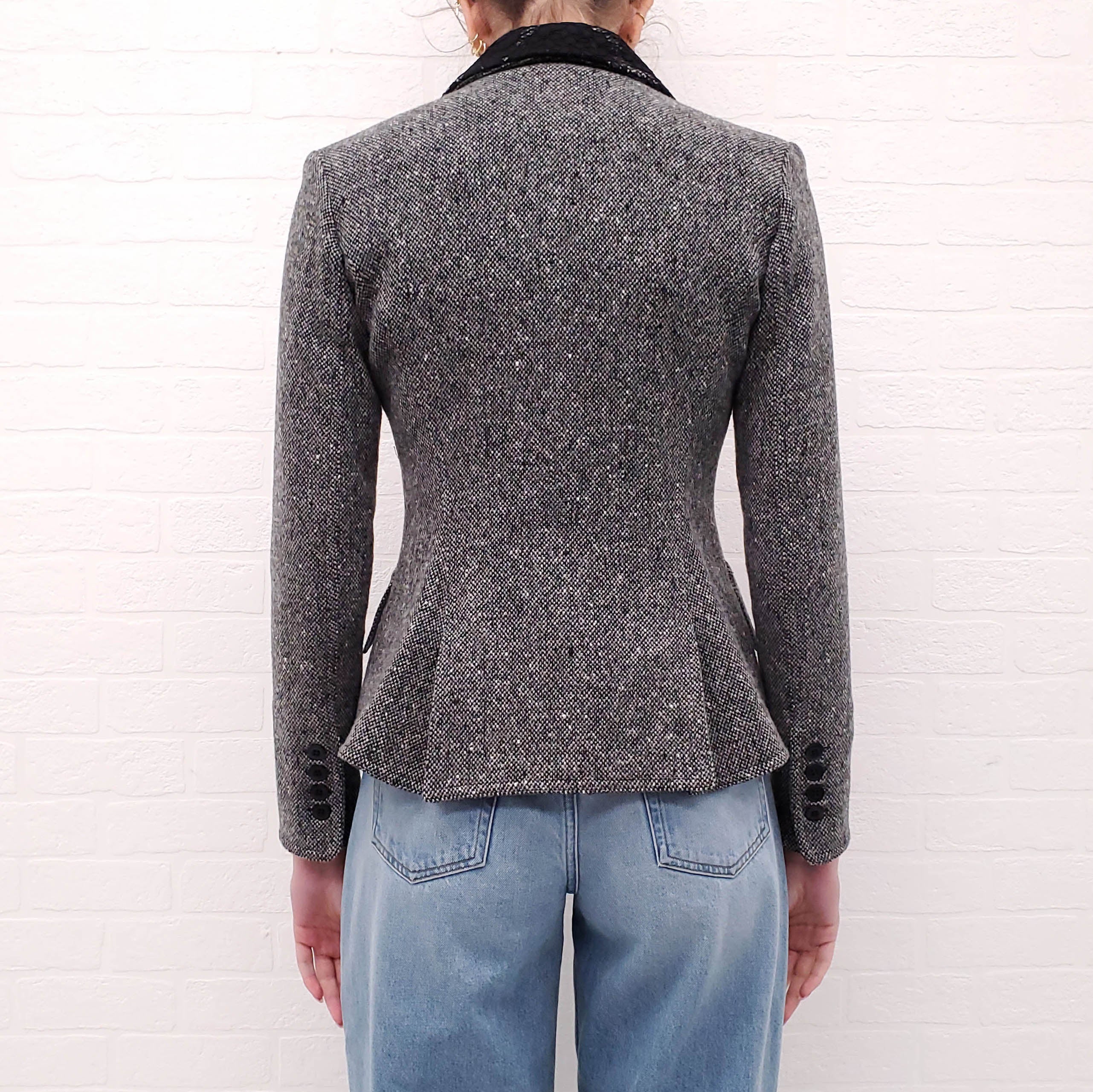 SMYTHE SALT AND PEPPER BLAZER WITH LACE LAPEL DETAIL - SIZE 4